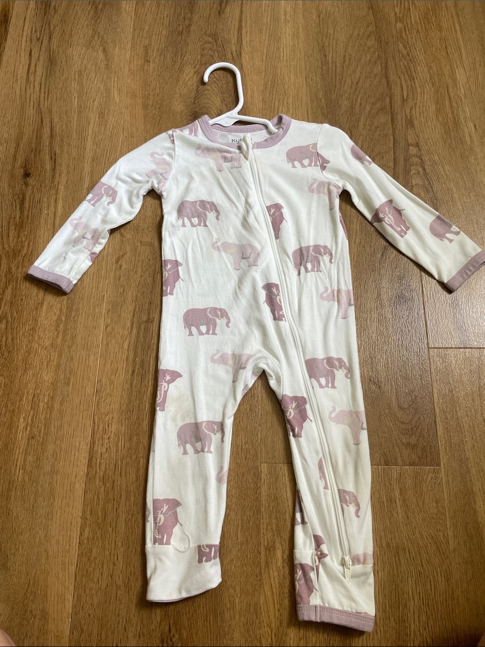 Kyte BABY Cream One-Piece with Dusty Pink Elephant Print